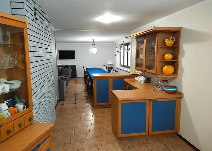 Siedlisko Ostropest 9a Vila Karbowskie